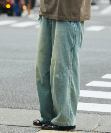 一本でインパクトの出るデニムパンツ！！👖