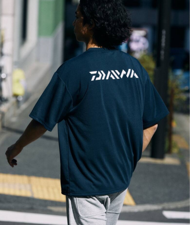 コスパ◎🎣DAIWA / ダイワ 別注 ロゴ Tシャツ🎣