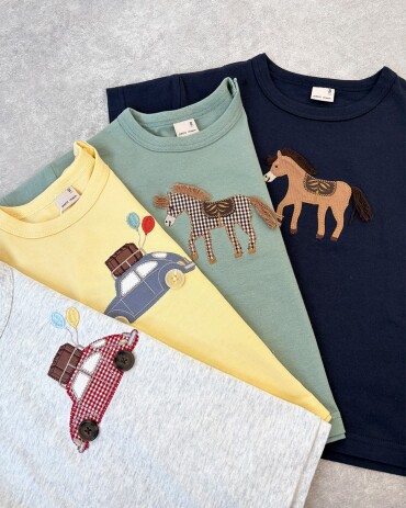《New arrival》1枚で着映えするアップリケT🚗🐎