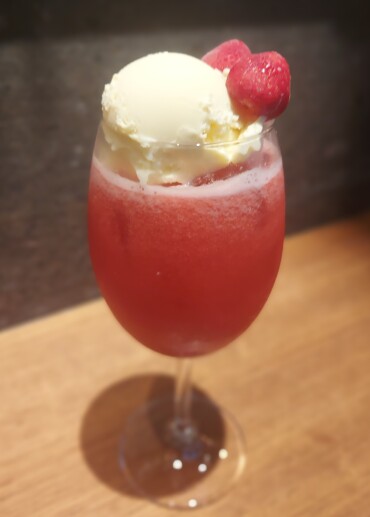 🍓季節限定！！いちごのドリンク🍓