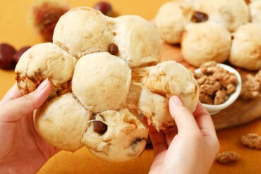🍞新商品🍞　京生ちぎりパン〜栗と黒糖クルミ〜