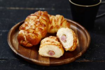 ふわっ、ジューシー！定番人気の「コンキャッセ」🌭✨