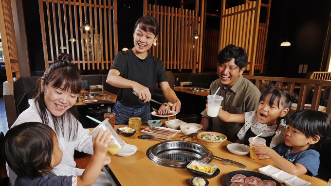 焼肉きんぐ5/21（木）OPEN！の様子